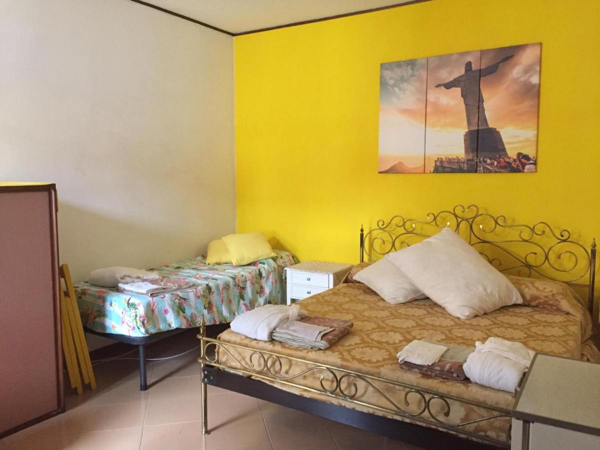 Pousada Copacabana Praia - Affittacamere - Casa Vacanza A Porto SantʼElpidio Eksteriør billede