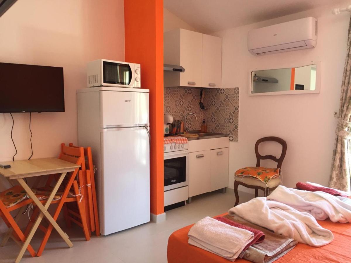 Pousada Copacabana Praia - Affittacamere - Casa Vacanza A Porto SantʼElpidio Eksteriør billede