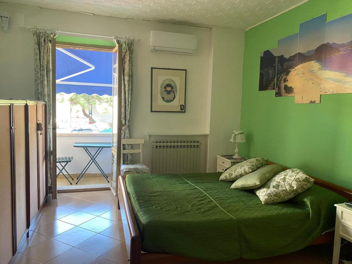 Pousada Copacabana Praia - Affittacamere - Casa Vacanza A Porto SantʼElpidio Eksteriør billede