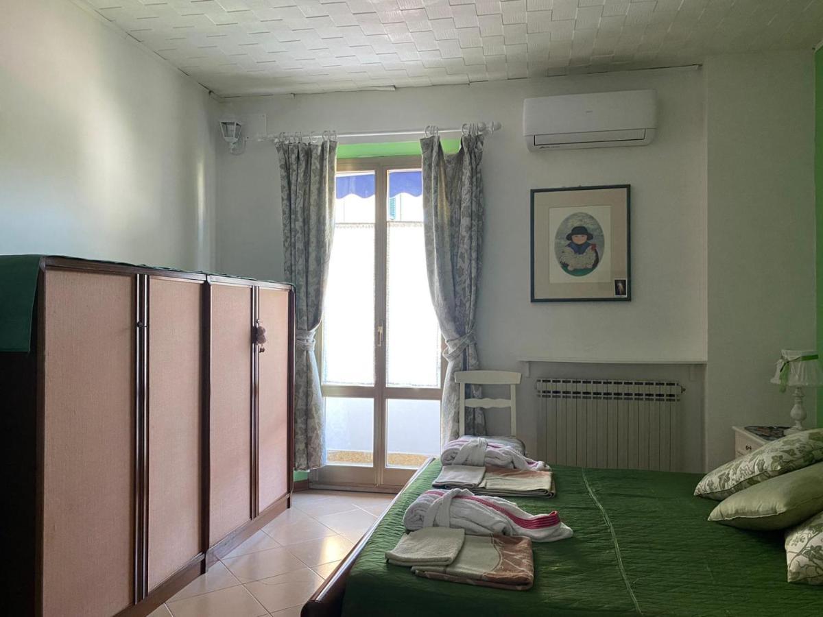 Pousada Copacabana Praia - Affittacamere - Casa Vacanza A Porto SantʼElpidio Eksteriør billede