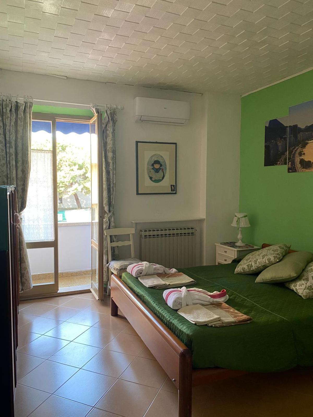 Pousada Copacabana Praia - Affittacamere - Casa Vacanza A Porto SantʼElpidio Eksteriør billede